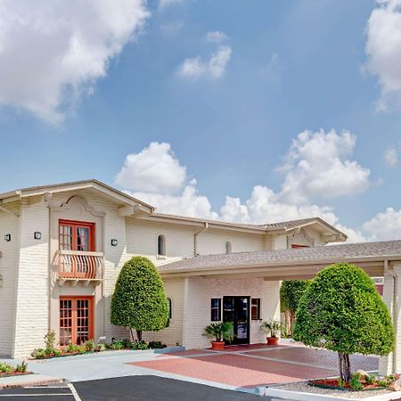 Travelodge By Wyndham North Richland Hills/Dallas/Ft Worth Eksteriør bilde