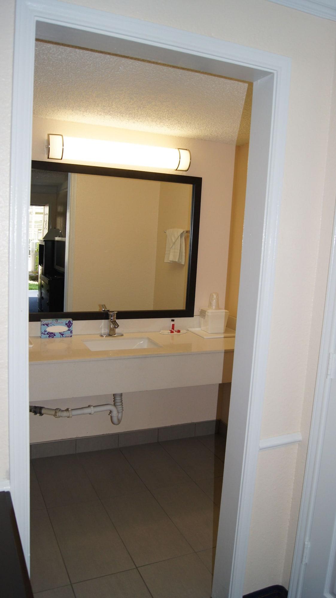 Travelodge By Wyndham North Richland Hills/Dallas/Ft Worth Eksteriør bilde